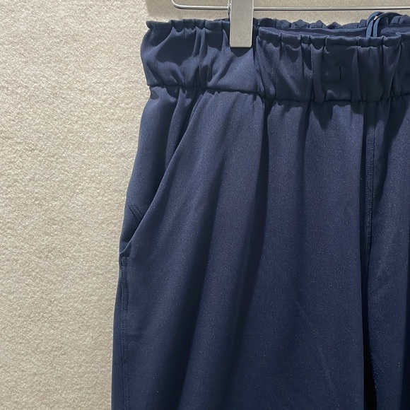 Lululemon High Rise Jogger - Picture 3 of 15